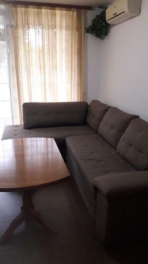 Sea Bedroom Apartments Nesebar Bagian luar foto